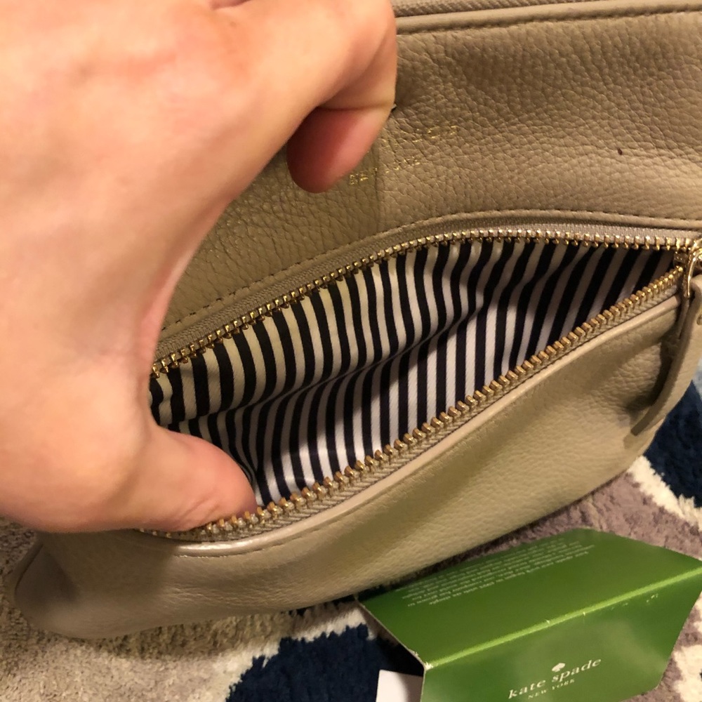 Kate Spade cross body - Picture 4 of 8